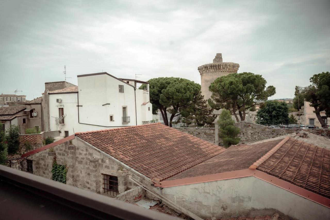 La Terrazza Dei Gemelli - Casa Vacanze 베노사 외부 사진